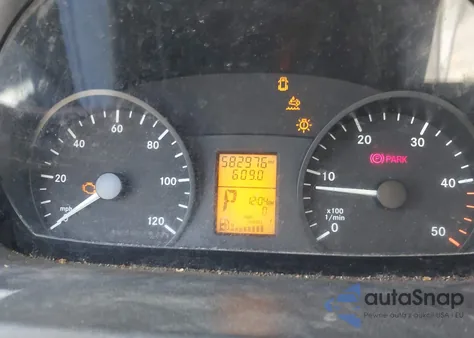 2015 Mercedes-Benz Sprinter 2500 High Roof из США, поврежденный, VIN WD3PE8DB3FP134389